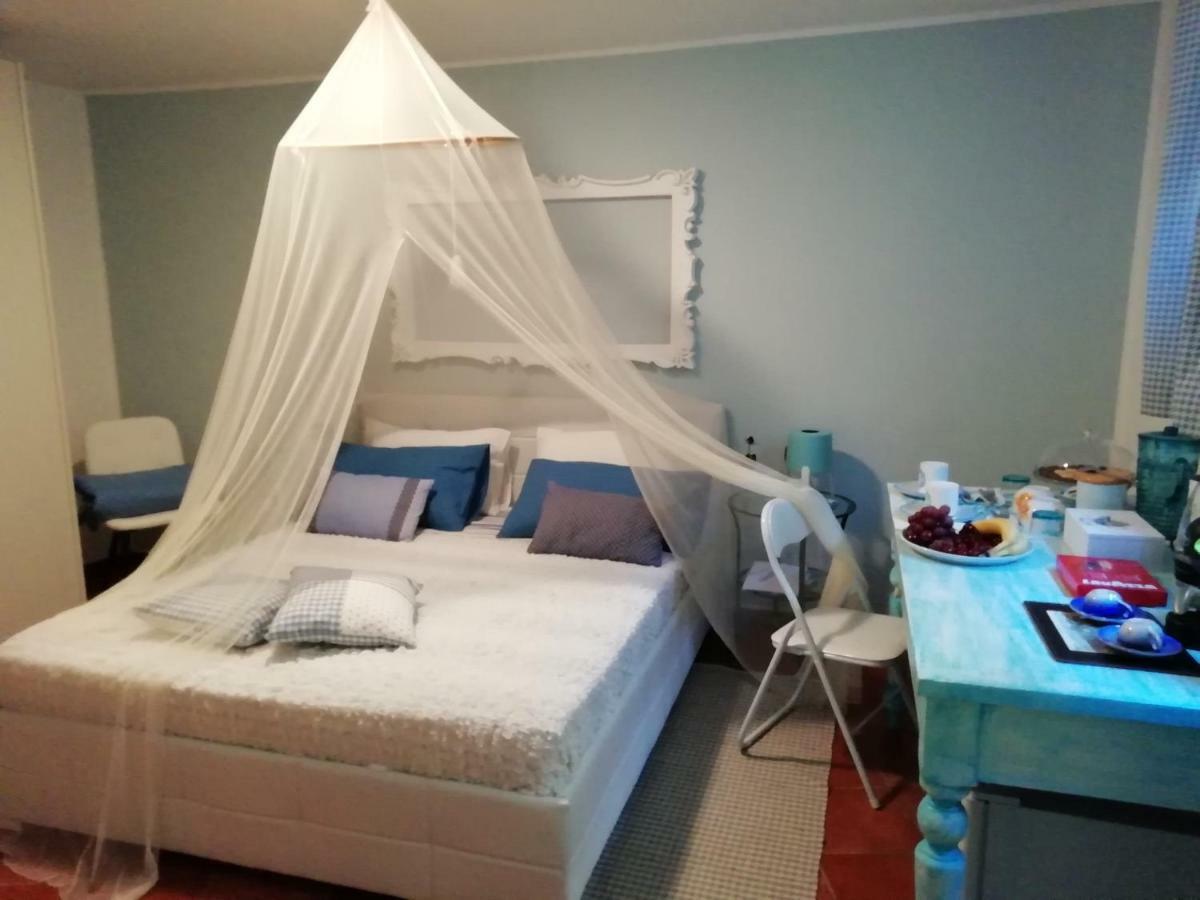 Bed and Breakfast La Forma Dell'Acqua Su Forti Exterior foto